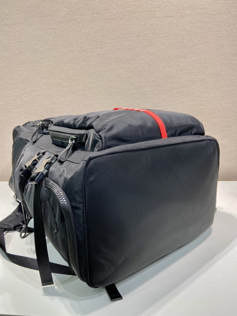Pra*a backpacks